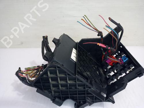 Fuse box SEAT TOLEDO III (5P2) 2.0 TDI 16V | BP31557928E1 