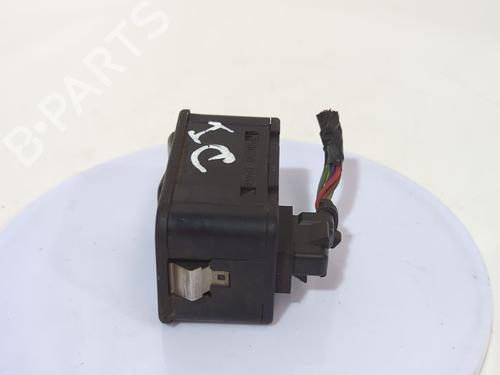 Left front window switch OPEL ZAFIRA A MPV (T98) 2.0 DTI 16V (F75) | BP39004321I27 - Image 2