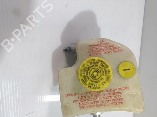 Used Brake master cylinder Brake master cylinder VW PHAETON (3D1, 3D2, 3D3, 3D4, 3D6, 3D7, 3D8, 3D9) 3.0 V6 TDI 4motion (240 hp) 31567402 31567402