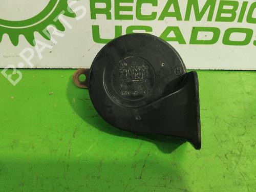 Used Horn CITROËN EVASION MPV (22, U6) 1.9 TD (90 hp) 31543847