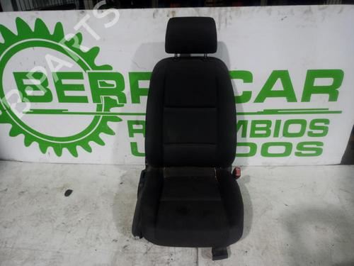 Used Right front seat AUDI A4 B6 (8E2) 2.5 TDI (163 hp) 31553120