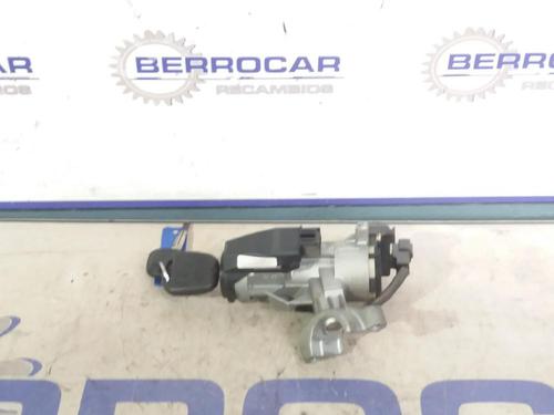 Used Ignition barrel TOYOTA YARIS (_P9_) [2005-2014]  31678205