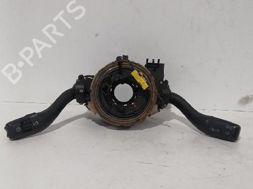 Commutateur AUDI A4 B6 (8E2) 1.9 TDI (130 hp) 31568112