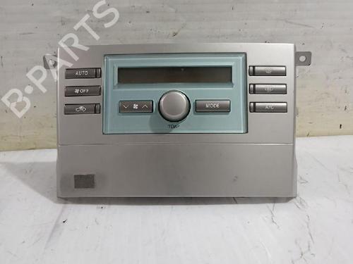 Used Climate control TOYOTA COROLLA Verso (ZER_, ZZE12_, R1_) 2.2 D-4D (AUR10_, AUR10R) (177 hp) 31563803