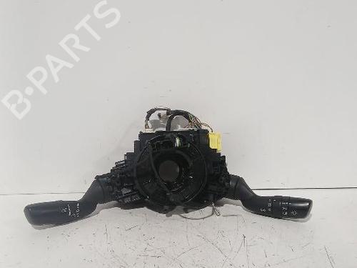 Used Switch Switch TOYOTA COROLLA Saloon (_E21_) 1.8 VVTi Hybrid (ZWE211) (122 hp) 33747259 33747259