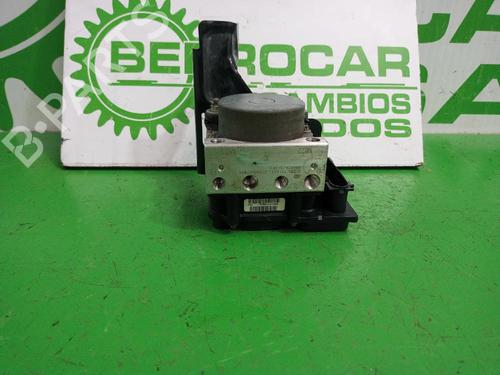 Used ABS pump NISSAN MICRA III (K12) 1.2 LPG (80 hp) 31546021