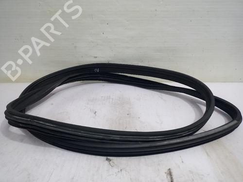 Used Rubber door seal Rubber door seal MERCEDES-BENZ A-CLASS (W168) [1997-2005] 31677386 31677386