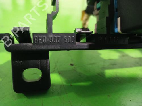 Fuse box AUDI A4 B6 (8E2) 2.5 TDI | BP31553152E1