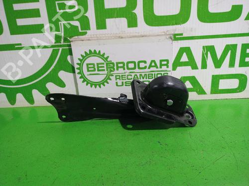 Used Right rear suspension arm VW GOLF VI (5K1) 1.6 TDI (105 hp) 31553768