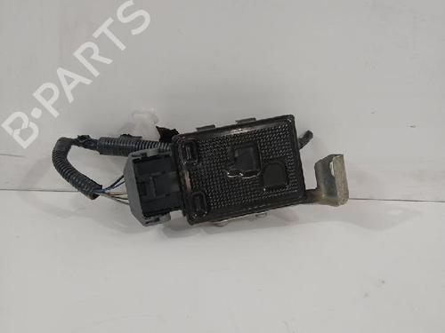 Used Electronic module TOYOTA YARIS (_P13_) 1.5 (NSP131_) (112 hp) 31562851