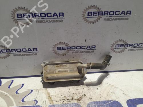 Used Oil radiator Oil radiator TOYOTA COROLLA Verso (ZER_, ZZE12_, R1_) 2.2 D-4D (AUR10_, AUR10R) (177 hp) 31678738 31678738