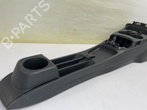 Used Middle console Middle console 38863140 38863140