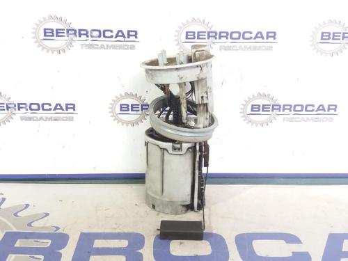 Used Fuel pump SEAT ALHAMBRA (7V8, 7V9) 2.0 TDI (140 hp) 31569432