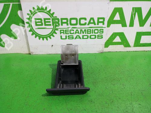 Cendrier NISSAN MICRA II (K11) 1.0 i 16V (K11) (54 hp) 31550673