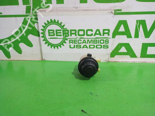Used Power steering reservoir KIA SORENTO I (JC) 2.5 CRDi (170 hp) 31551644