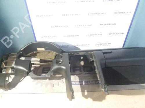 Used Dashboard Dashboard MERCEDES-BENZ E-CLASS (W210) E 300 D (210.020) (136 hp) 31569750 31569750