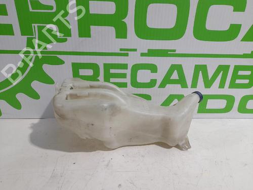 Used Windscreen washer tank IVECO DAILY IV Platform/Chassis 50C15 (146 hp) 31542723