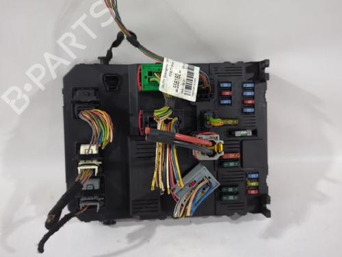 Used Fuse box Fuse box PEUGEOT 206 Hatchback (2A/C) 1.4 HDi eco 70 (68 hp) 33746386 33746386