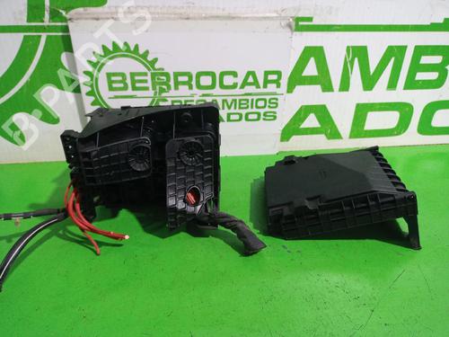 Fuse box VW GOLF VI (5K1) 1.6 TDI | BP31553668E1  - Image 5