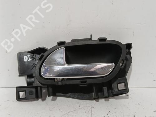 Used Front left interior door handle Front left interior door handle 38864088 38864088