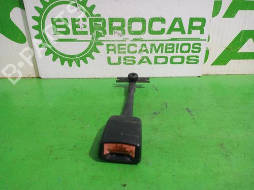 Used Seat buckle FORD FIESTA V Van 1.4 TDCi (68 hp) 31549625