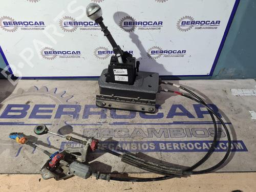 Used Gear lever ALFA ROMEO GIULIETTA (940_) 1.6 JTDM (940FXD1A) (105 hp) 31570037