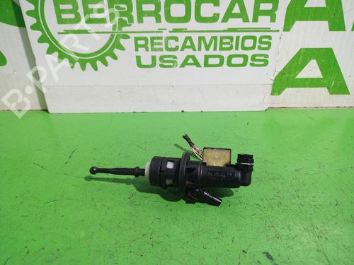 Clutch slave cylinder VW GOLF VI (5K1) 1.6 TDI | BP31553815M113  - Image 6