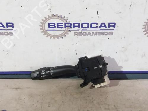 Mando luces TOYOTA AVENSIS (_T25_) 1.8 VVT-i (ZZT251_, ZZT251R) (129 hp) 31678240