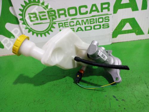 Brake master cylinder PEUGEOT 2008 I (CU_) | BP31676961M77
