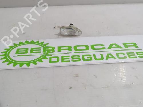 Right side indicator DACIA DUSTER (HM_) 1.0 TCe 90 (HMM6) | BP32462656I19