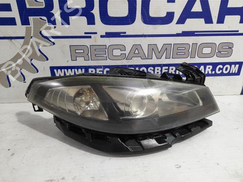 Used Right headlight RENAULT LAGUNA II (BG0/1_) [2001-2007]  31673959