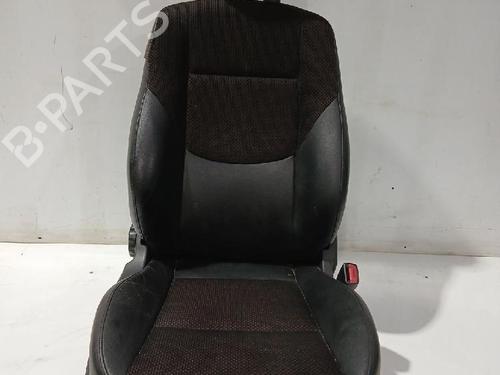 Right front seat HYUNDAI i30 (FD) 1.6 CRDi | BP31568535C16 - Image 2