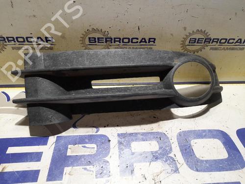 Used Grille VW CADDY III MPV (2KB, 2KJ, 2CB, 2CJ) 1.9 TDI (105 hp) 31539376