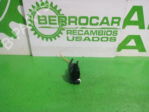 washer-pump-peugeot-2008-i-cu_-2013-31676913 main image