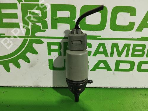 Used Washer pump Washer pump BMW 3 Touring (E91) [2004-2012] 31674681 31674681