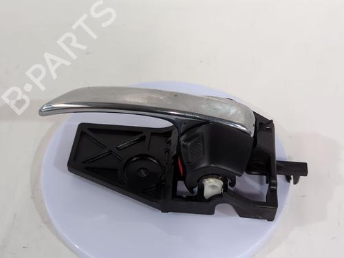 Used Front left interior door handle Front left interior door handle 38867130 38867130