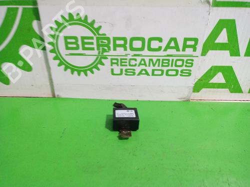Used Electronic module KIA SORENTO I (JC) 2.5 CRDi (170 hp) 31551556