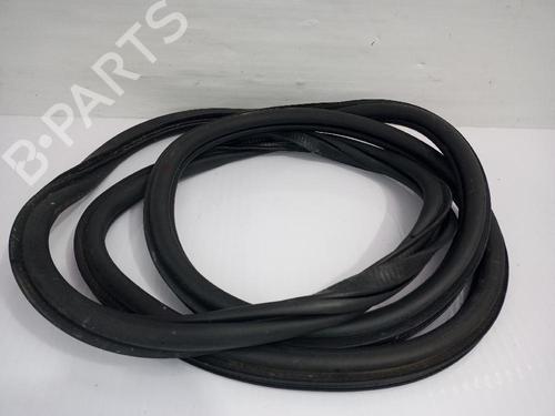 Gummiliste SEAT ARONA (KJ7, KJP) 1.0 TSI | BP31556501C142 - Image 2