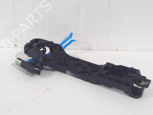 rear-left-exterior-door-handle-toyota-yaris-_p13_-2010-2011-2012-2013-2014-2015-2016-2017-2018-2019-2020-31562919 main image