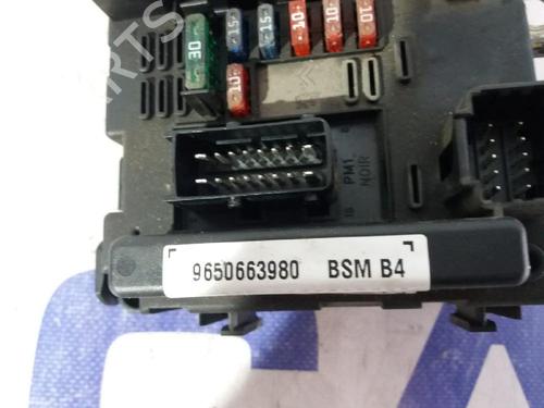 Used Fuse box Fuse box PEUGEOT 206 Hatchback (2A/C) 1.9 D (69 hp) 31677881 31677881