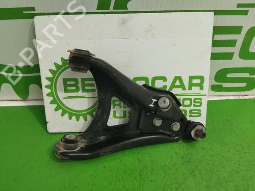 left-front-suspension-arm-renault-clio-ii-bb_-cb_-1998-1999-2000-2001-2002-2003-2004-2005-2006-2007-2008-2009-2010-2011-2012-2013-2014-2015-2016-31675107 main image
