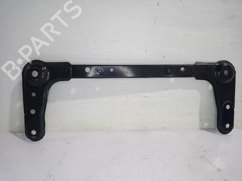 Used Crossmember RENAULT MEGANE IV Saloon 1.3 TCe 115 (LVN9) (116 hp) 31558314