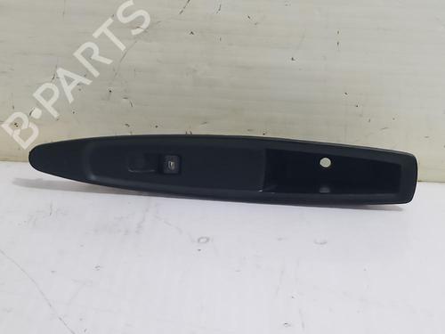 Used Right front window switch CITROËN C4 I Saloon 1.6 16V (109 hp) 31560394