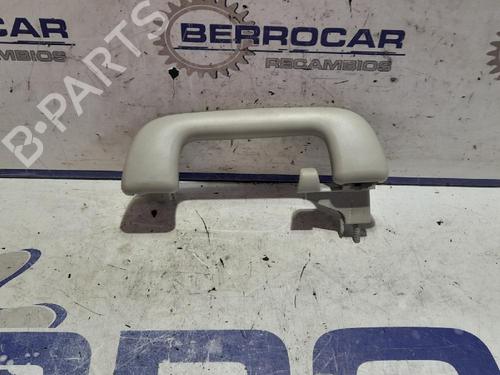 Håndtag i tag TOYOTA COROLLA Verso (ZER_, ZZE12_, R1_) 2.2 D-4D (AUR10_, AUR10R) (177 hp) 31673060