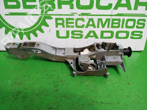 Used Rear right exterior door handle Rear right exterior door handle 31675266 31675266