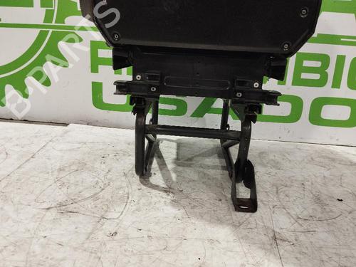 Left front seat IVECO DAILY III Van 2.8 CNG | BP31544201C15 - Image 4