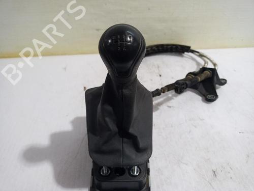 Used Gear lever SEAT IBIZA V (KJ1, KJG) 1.0 TSI (95 hp) 31559909