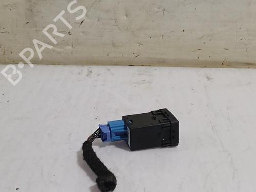 Switch NISSAN MICRA V (K14) 1.5 DCI | BP31563136I30