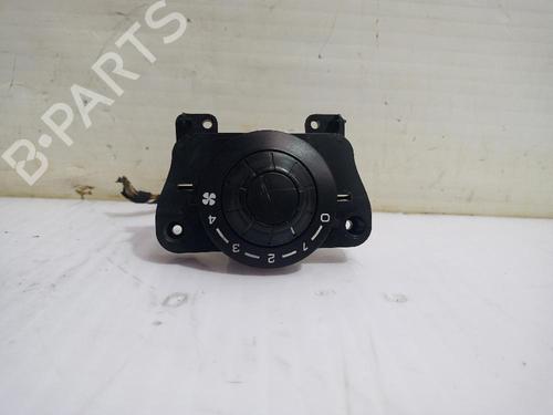 Used Climate control Climate control CITROËN C4 I Saloon 1.6 16V (109 hp) 31560398 31560398
