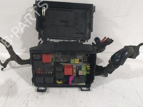 Used Fuse box OPEL CORSA D (S07) 1.3 CDTI (L08, L68) (75 hp) 31563359